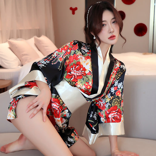 Sakura Seduction: Japanese-Inspired Floral Robe Set